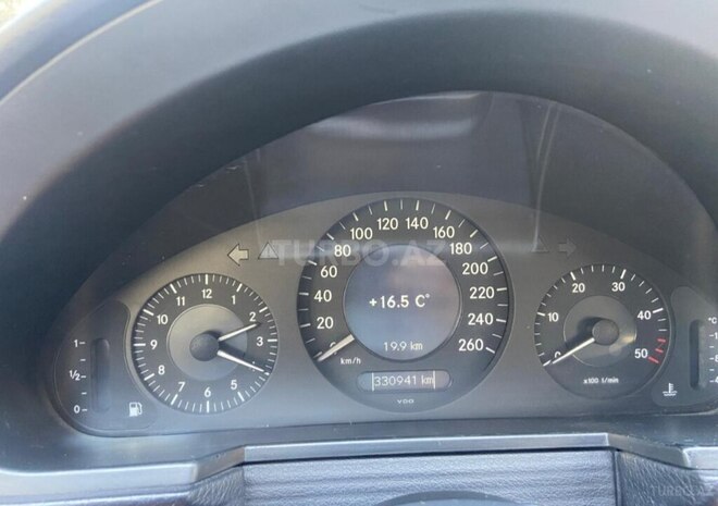 Mercedes E 220 d 2009, 331,000 km - 2.2 l - Bakı