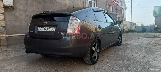 Toyota Prius 2006, 240,000 km - 1.5 л - Bakı