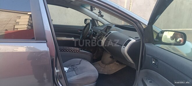 Toyota Prius 2006, 240,000 km - 1.5 л - Bakı