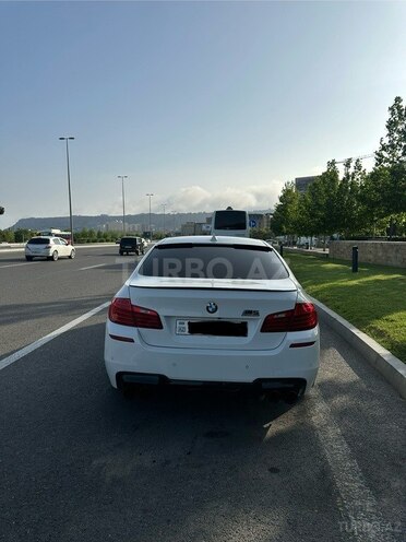 BMW 528 2015, 173,000 km - 2.0 l - Bakı