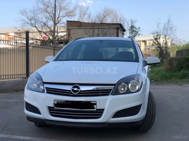 Opel Astra 2009, 167,585 km - 1.4 l - Gəncə