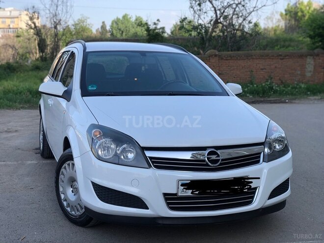 Opel Astra 2009, 167,585 km - 1.4 l - Gəncə