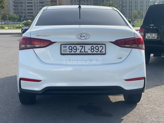 Hyundai Accent 2018, 150,000 km - 1.6 l - Bakı