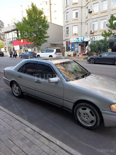 Mercedes C 250 d 1995, 375,000 km - 2.5 l - Bakı