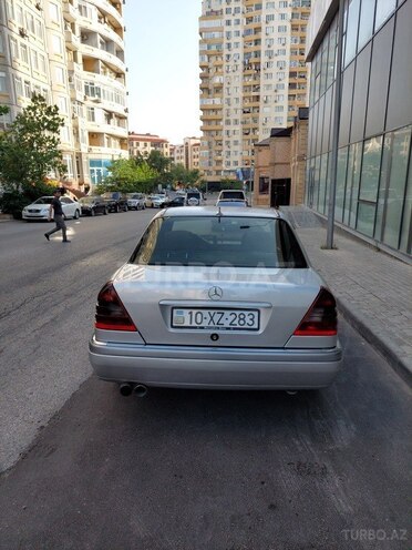 Mercedes C 250 d 1995, 375,000 km - 2.5 l - Bakı