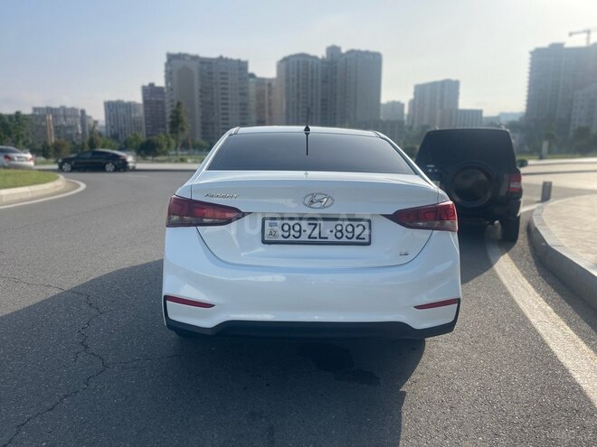 Hyundai Accent 2018, 150,000 km - 1.6 l - Bakı