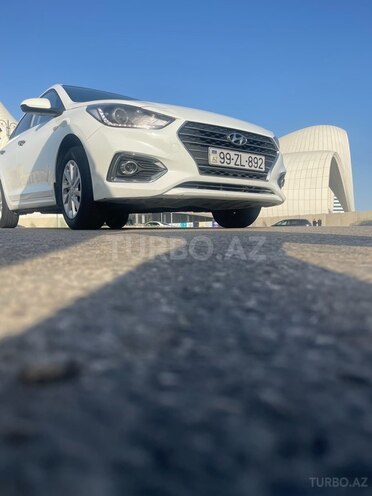 Hyundai Accent 2018, 150,000 km - 1.6 l - Bakı