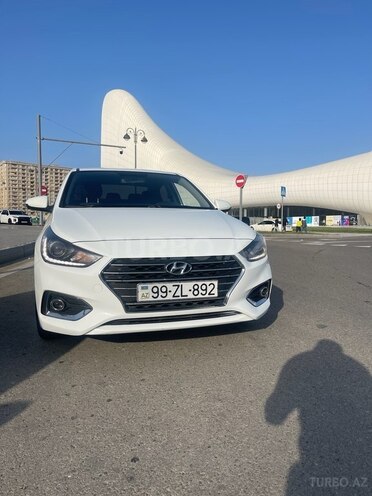 Hyundai Accent 2018, 150,000 km - 1.6 l - Bakı