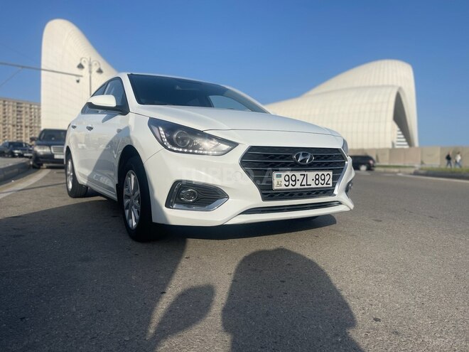 Hyundai Accent 2018, 150,000 km - 1.6 l - Bakı