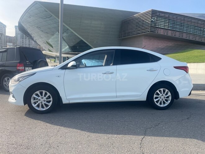 Hyundai Accent 2018, 150,000 km - 1.6 l - Bakı