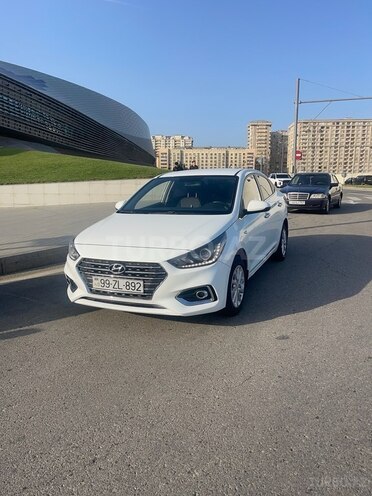 Hyundai Accent 2018, 150,000 km - 1.6 l - Bakı
