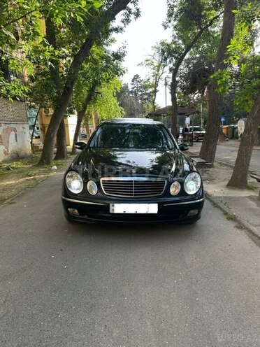 Mercedes E 240 2002, 269,000 km - 2.6 l - Bakı