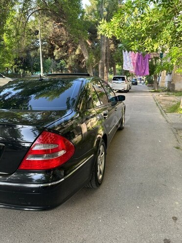 Mercedes E 240 2002, 269,000 km - 2.6 l - Bakı