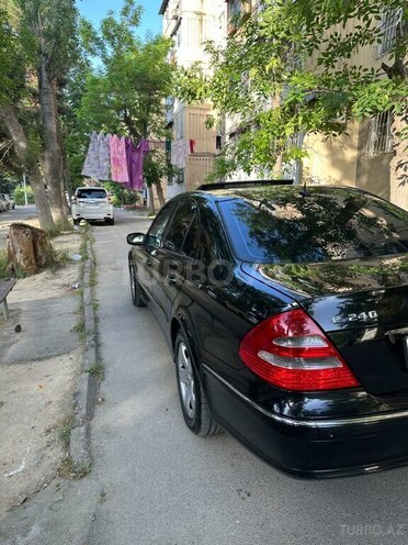 Mercedes E 240 2002, 269,000 km - 2.6 l - Bakı