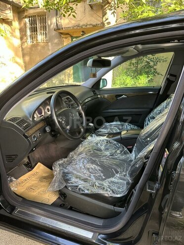 Mercedes E 240 2002, 269,000 km - 2.6 l - Bakı