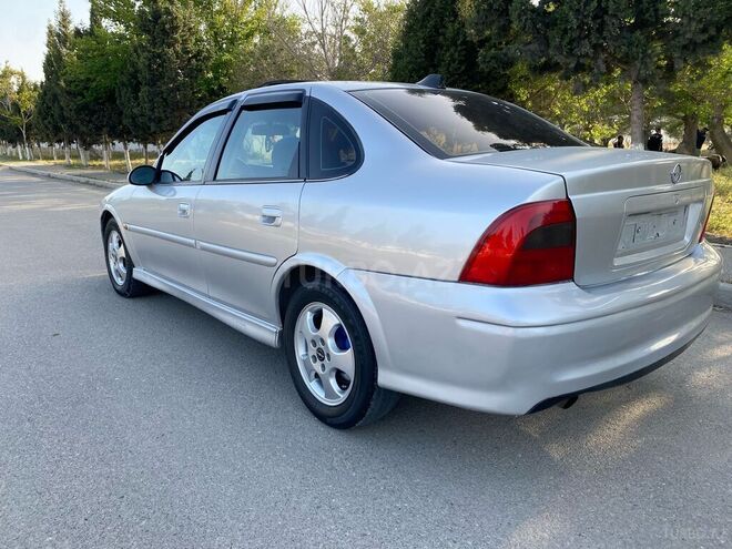 Opel Vectra 2000, 300,000 km - 2.0 l - Sumqayıt