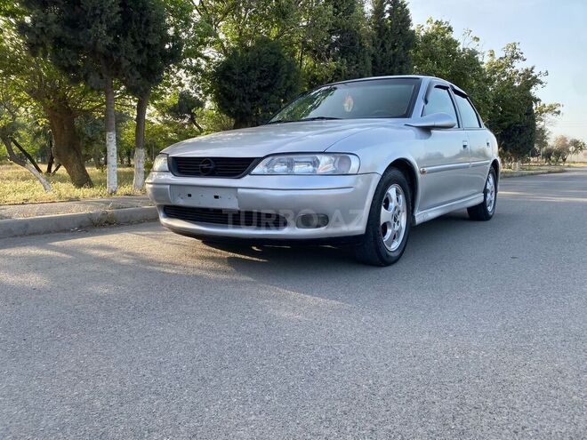 Opel Vectra 2000, 300,000 km - 2.0 l - Sumqayıt