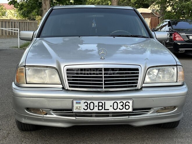 Mercedes C 220 d 1999, 451,000 km - 2.2 l - İmişli
