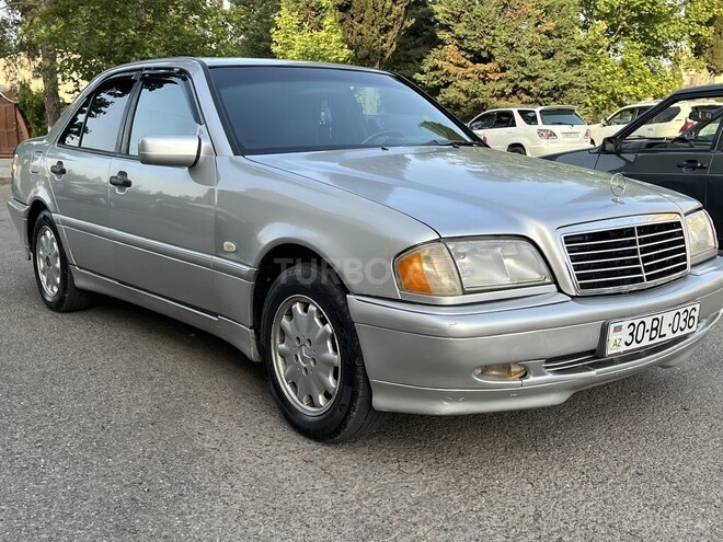 Mercedes C 220 d 1999, 451,000 km - 2.2 l - İmişli