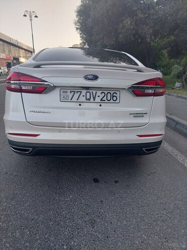 Ford Fusion (North America) 2020, 130,000 km - 2.0 l - Bakı