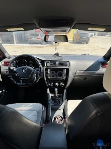 Volkswagen Jetta 2016, 192,000 km - 1.8 л - Bakı