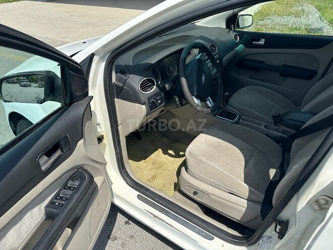 Ford Focus 2006, 213,000 km - 1.6 л - Şəki