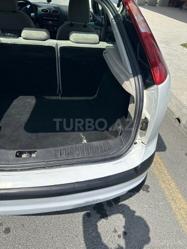 Ford Focus 2006, 213,000 km - 1.6 л - Şəki