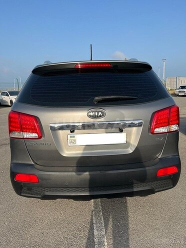 Kia Sorento 2011, 203,200 km - 2.0 l - Bakı