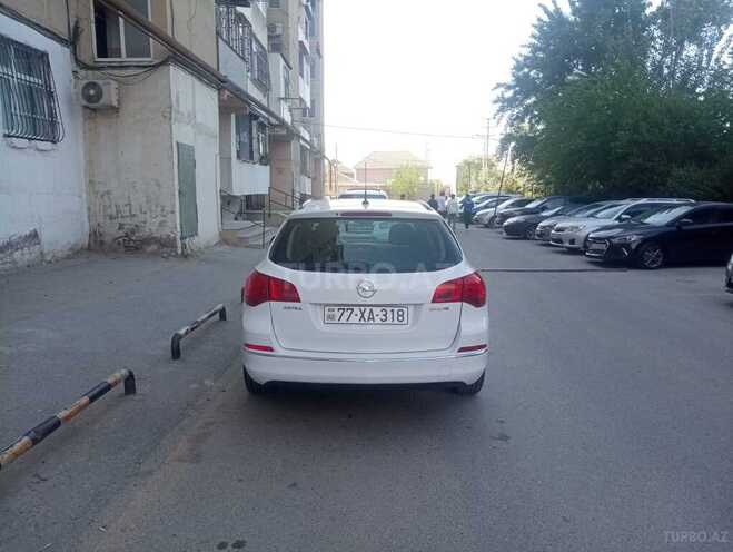 Opel Astra 2014, 35,000 km - 1.3 l - Bakı