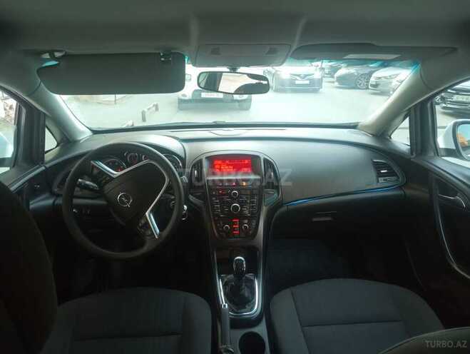 Opel Astra 2014, 35,000 km - 1.3 l - Bakı