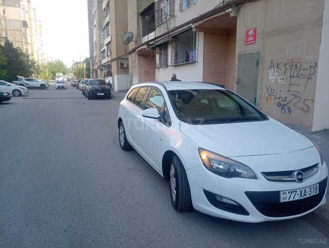 Opel Astra 2014, 35,000 km - 1.3 l - Bakı