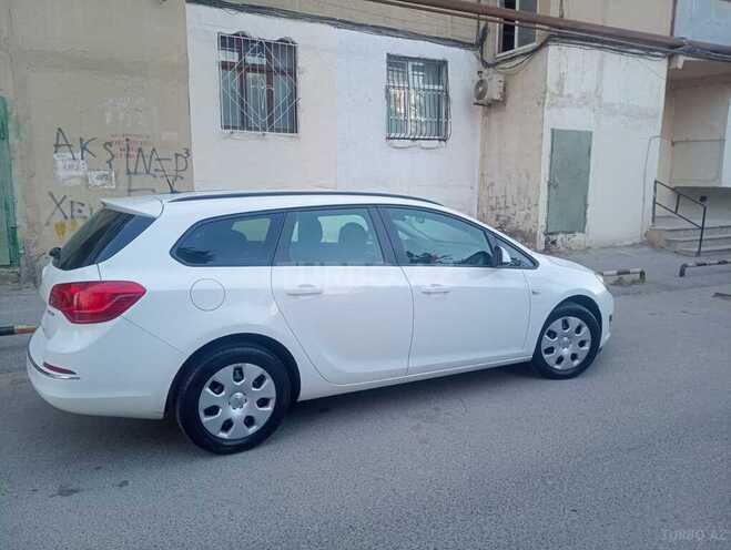 Opel Astra 2014, 35,000 km - 1.3 l - Bakı