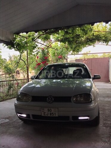 Volkswagen Golf 1998, 235,000 km - 1.8 l - Kürdəmir