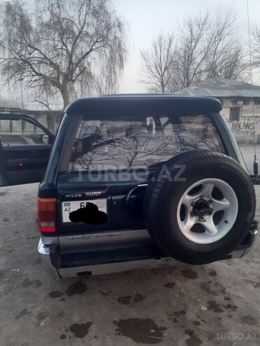 Toyota Hilux Surf 1995, 405,000 km - 3.0 l - Naxçıvan