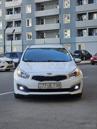 Kia Ceed 2016, 176,981 km - 1.6 l - Bakı
