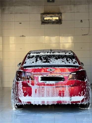 Chevrolet Cruze-13