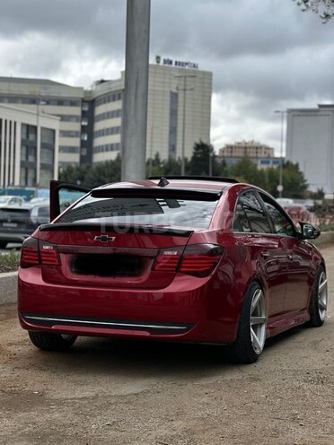 Chevrolet Cruze-10