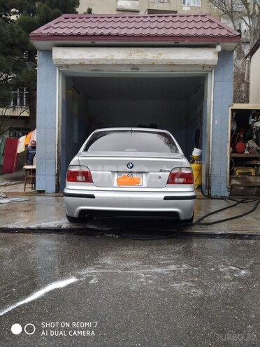 BMW 525 2002, 300,000 km - 2.5 l - Bakı