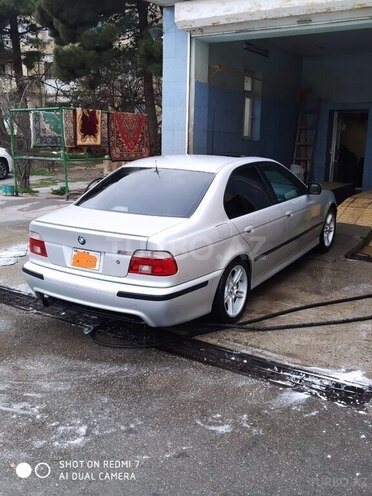BMW 525 2002, 300,000 km - 2.5 l - Bakı