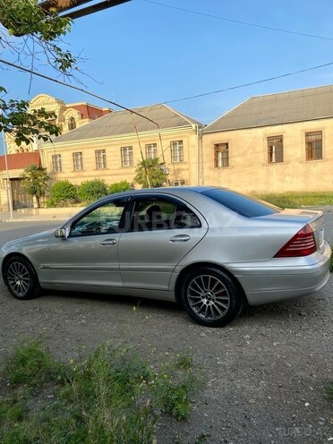 Mercedes C 200 2001, 400,000 km - 2.0 l - Gəncə