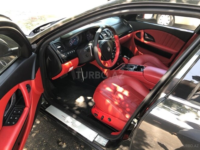 Maserati Quattroporte 2012, 70,000 km - 4.7 l - Bakı