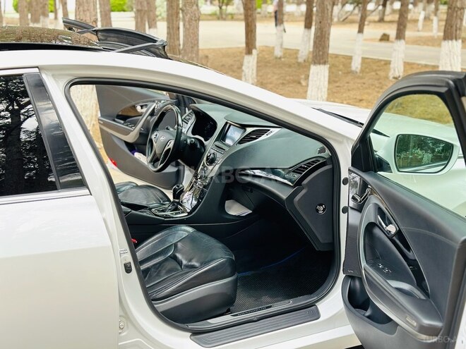 Hyundai Grandeur 2013, 207,000 km - 3.0 л - Bakı