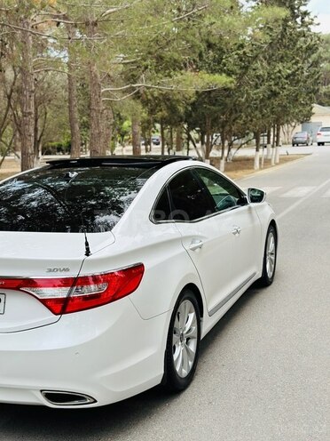 Hyundai Grandeur 2013, 207,000 km - 3.0 л - Bakı