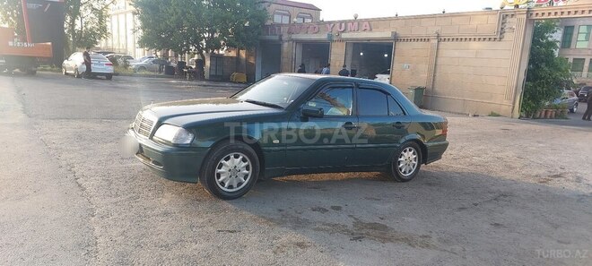 Mercedes C 200 1999, 251,809 km - 2.0 l - Xırdalan