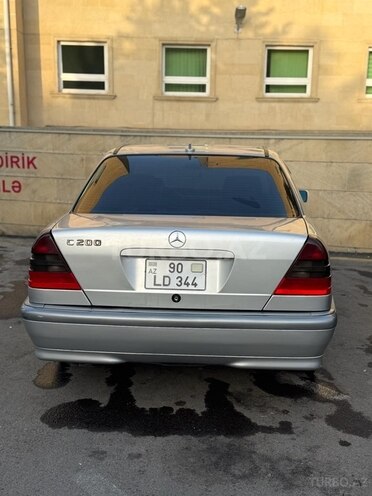 Mercedes C 200 1998, 285,000 km - 2.0 l - Bakı