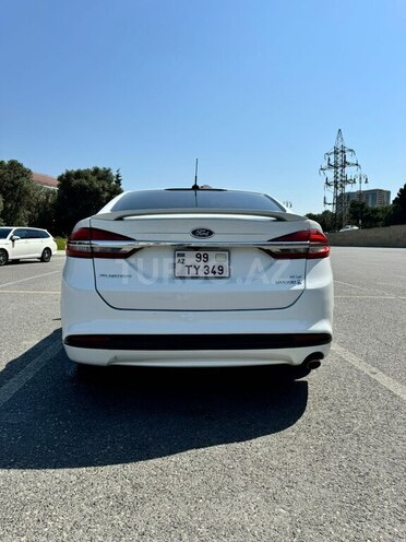 Ford Fusion (North America) 2018, 107,000 km - 2.0 л - Bakı