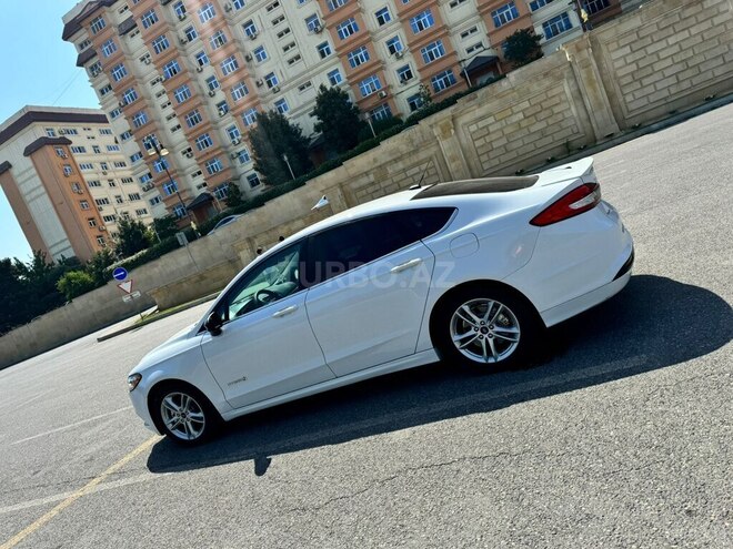 Ford Fusion (North America) 2018, 107,000 km - 2.0 л - Bakı