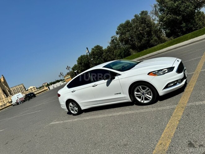 Ford Fusion (North America) 2018, 107,000 km - 2.0 л - Bakı