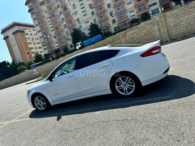 Ford Fusion (North America) 2018, 107,000 km - 2.0 л - Bakı