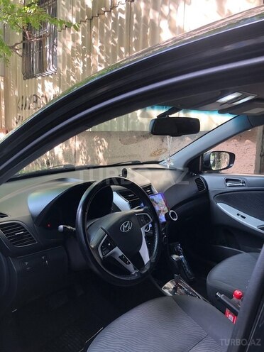 Hyundai Accent 2012, 203,400 km - 1.6 l - Bakı